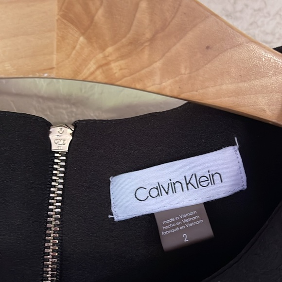 NEW Calvin Klein Exquisite BLACK Flutter Sleeve Sheath Dress • Size 2 - Picture 5 of 9